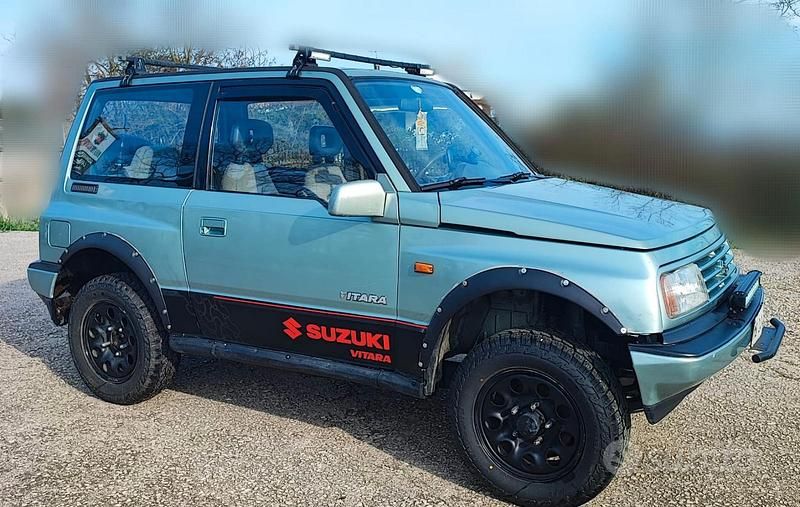 Usata Suzuki Vitara 1990 Blu SUV