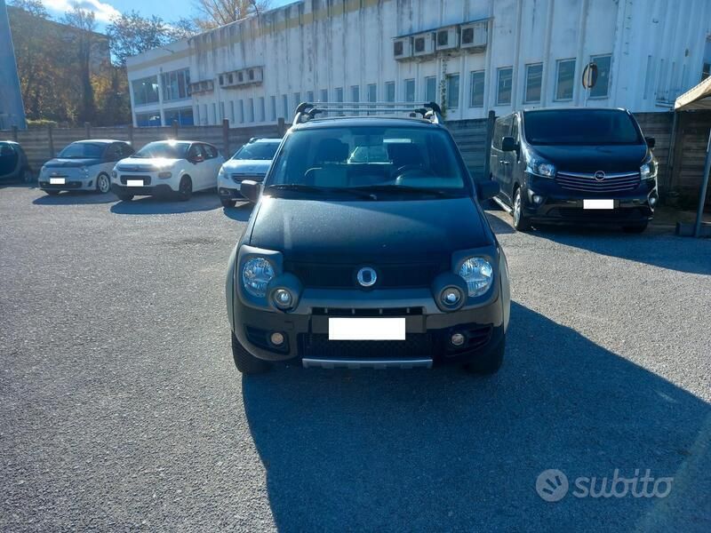 Usata 2007 Fiat Panda 4x4 Cross Due volumi | 4950 € (Buon prezzo) - Immagine 1/4