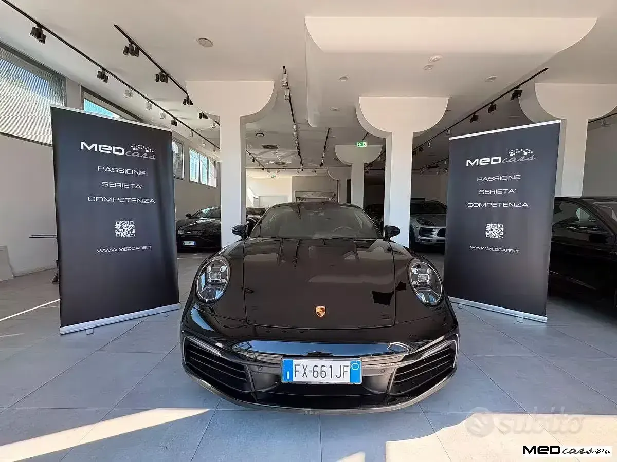 Usata Porsche 992 450 CV (330 kW) 2019 Nero Coupé