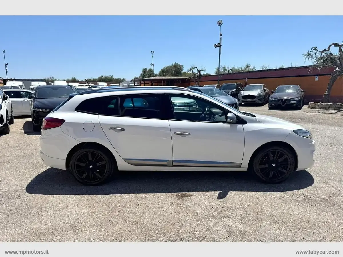 Usata Renault Mégane GT Line GT-Line 110 CV (80 kW) 2010 Bianco Station wagon