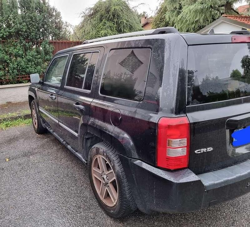 Usata Jeep Patriot Limited 140 CV (102 kW) 2009 Nero SUV