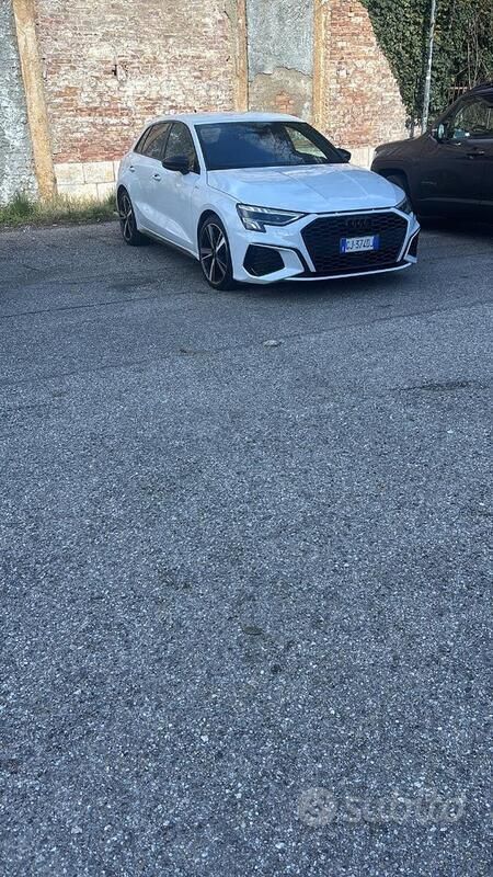 Usata Audi A3 S-Line 150 CV (110 kW) 2021 Bianco Berlina