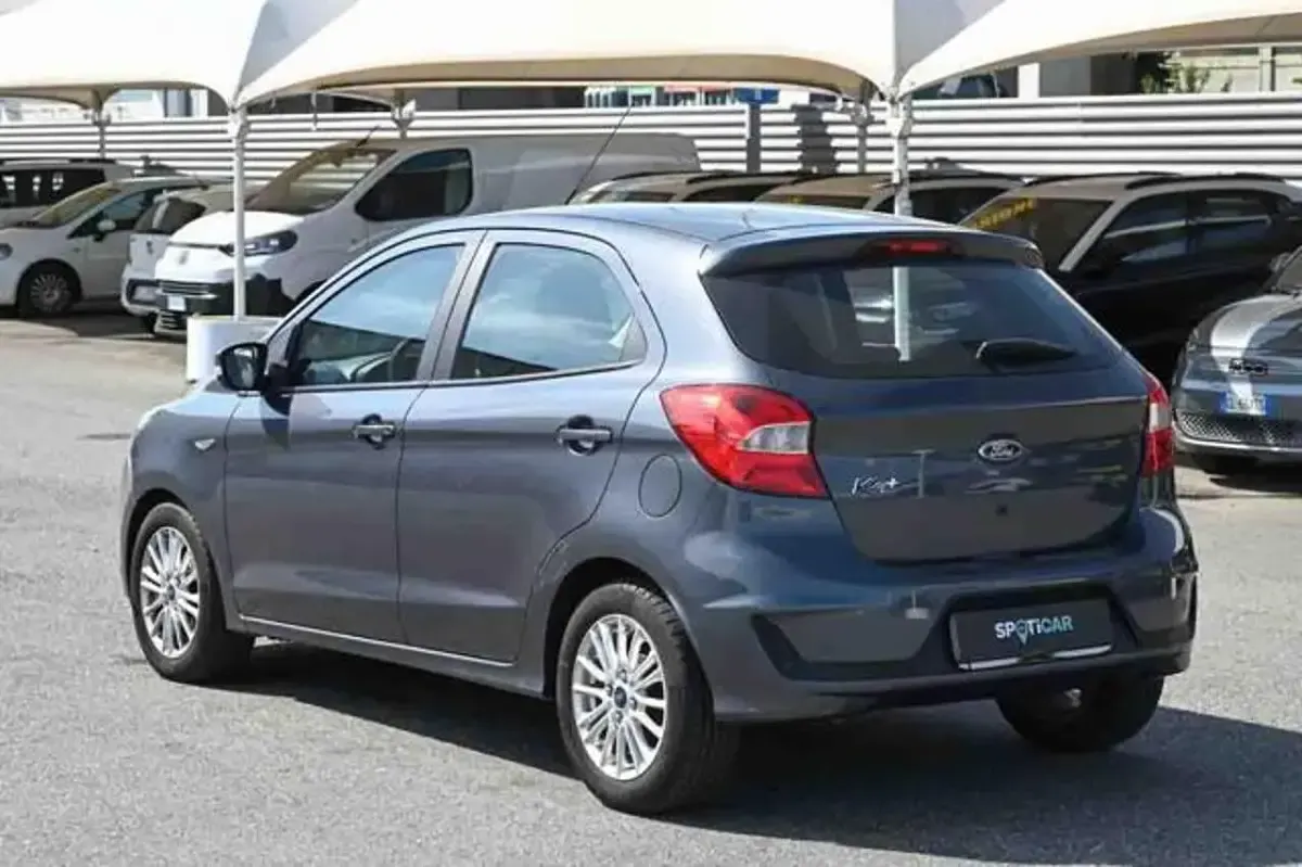 Usata Ford Ka Plus Ultimate 86 CV (63 kW) 2019 Grigio Utilitaria