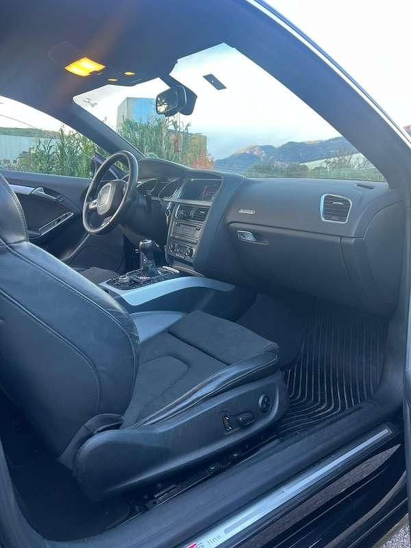 Usata Audi A5 Ambiente 170 CV (125 kW) 2010 Nero Coupé