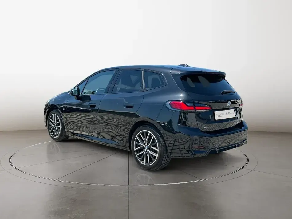 Usata BMW 223 Active Tourer M Sport 197 CV (144 kW) 2024 Nero Monovolume