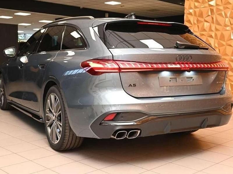 Nuova Audi A5 S-Line 204 CV (150 kW) 2025 Grigioquantum/pelletess.sline Station wagon