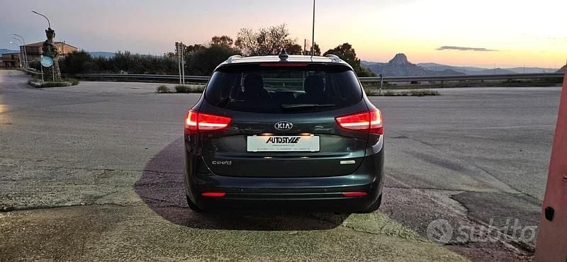 Usata Kia Ceed 136 CV (100 kW) 2018 Grigio Utilitaria