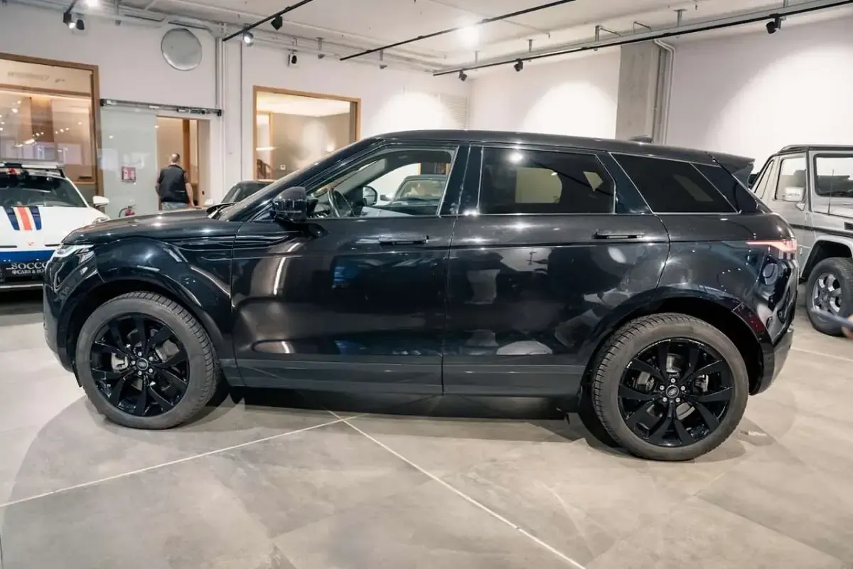Usata Land Rover Range Rover evoque SE 249 CV (183 kW) 2021 Nero SUV