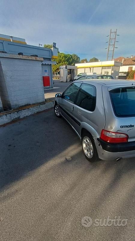 Usata Citroën Saxo 98 CV (72 kW) 2001 Utilitaria