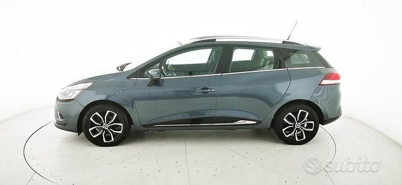Usata Renault Clio GrandTour 90 CV (66 kW) 2017 Grigio Station wagon