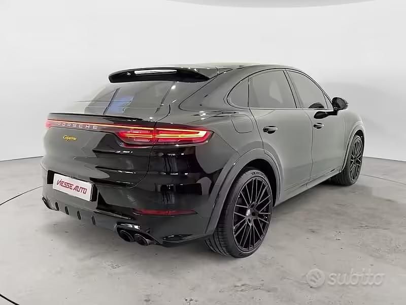 Usata Porsche Cayenne 339 CV (249 kW) 2020 Nero SUV