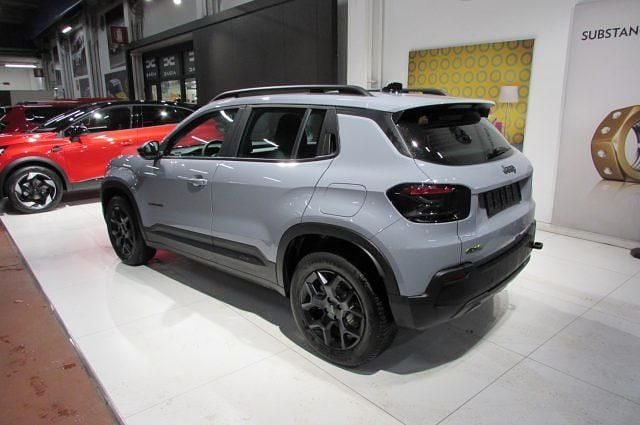 Nuova Jeep Avenger 145 CV (106 kW) 2025 Grigio SUV