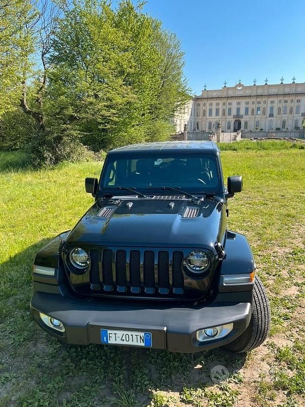 Usata Jeep Wrangler Sahara 272 CV (200 kW) 2019 Nero SUV