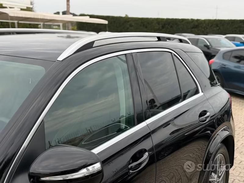 Usata Mercedes GLE300 Premium Plus 245 CV (180 kW) 2021 Nero SUV