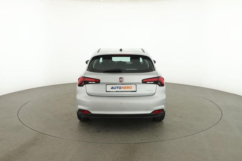 Usata Fiat Tipo Life 101 CV (74 kW) 2021 Argento