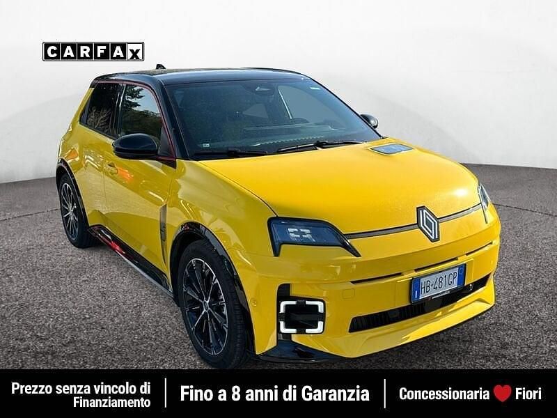 Usata Renault 5 E-Tech Iconic 89 kW (122 CV) 2025 Giallo Utilitaria