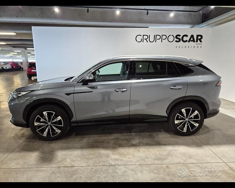 Usata MG HS Luxury 2025 Grigio SUV