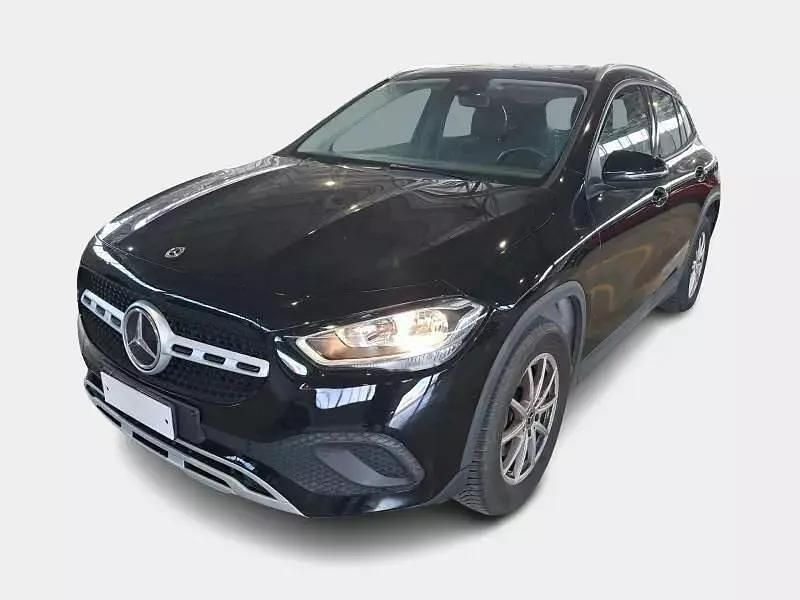 Usata Mercedes GLA180 Business 115 CV (84 kW) 2022 SUV