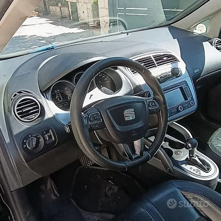 Usata Seat Altea XL Style 105 CV (77 kW) 2009 Nero Monovolume