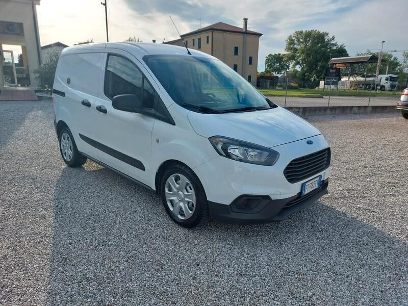 Usata Ford Transit Courier Trend 75 CV (55 kW) 2024 Bianco Furgone