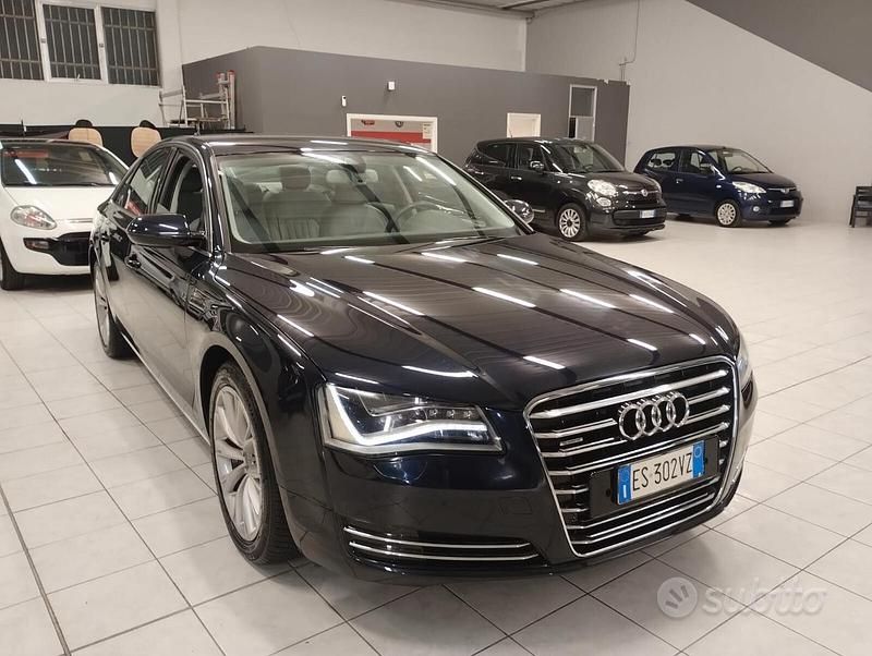 Usata Audi A8L 250 CV (183 kW) 2013 Blu Berlina