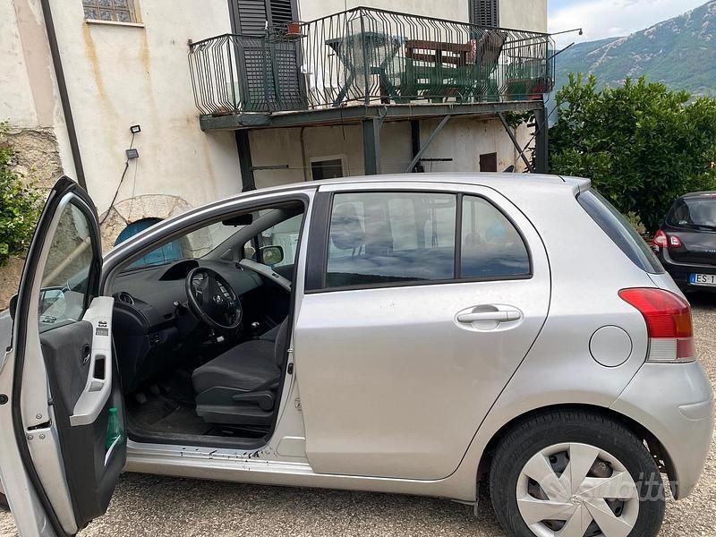Usata Toyota Yaris 2009 Utilitaria