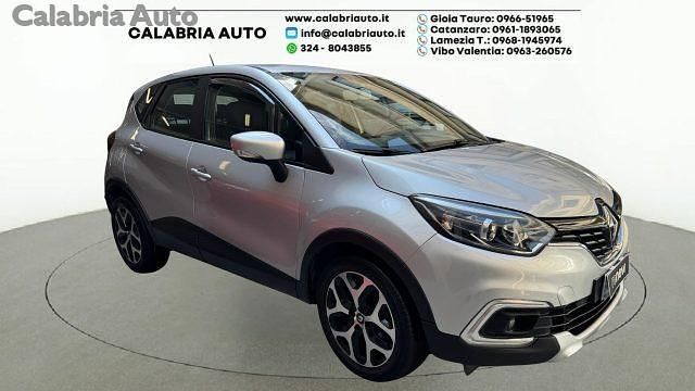 Usata Renault Captur 90 CV (66 kW) 2019 Grigio scuro SUV