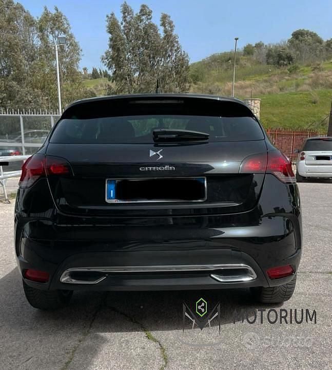Usata Citroën DS4 Chic 115 CV (84 kW) 2014 Nero Utilitaria