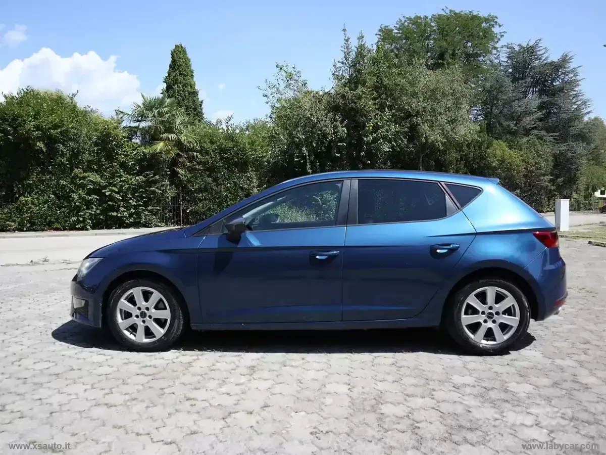 Usata Seat Leon FR 184 CV (135 kW) 2016 Blu/azzurro Berlina