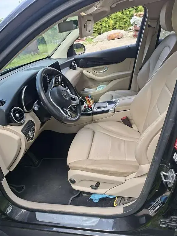 Usata Mercedes GLC220 194 CV (142 kW) 2019 Nero SUV