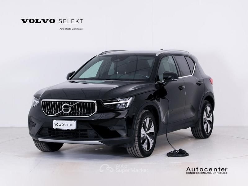 Nero Usata 2022 Volvo XC40 Core SUV | 29.900 € (Super prezzo) - Immagine 1/4