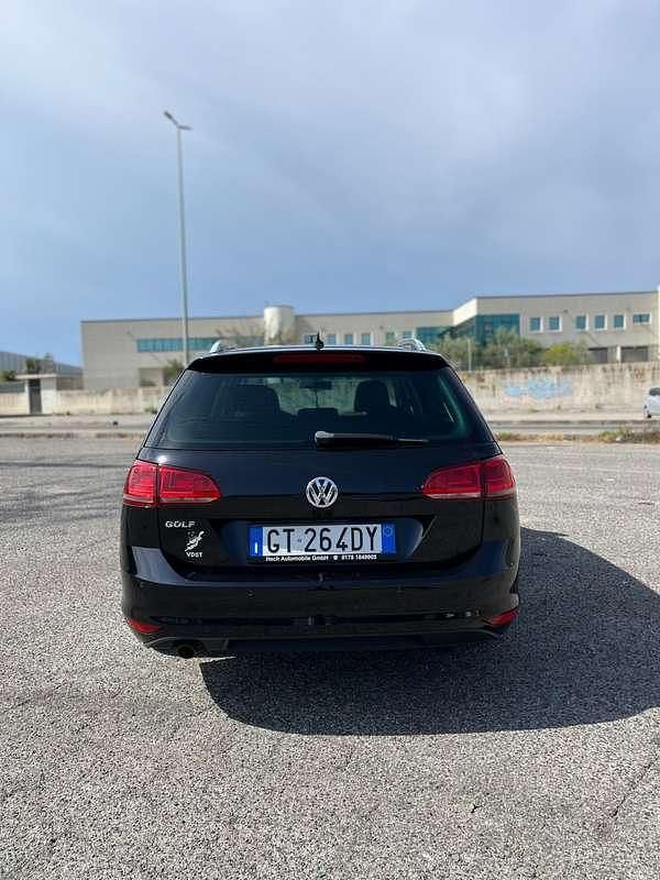 Usata VW Golf VII Comfortline 110 CV (80 kW) 2015 Nero Station wagon