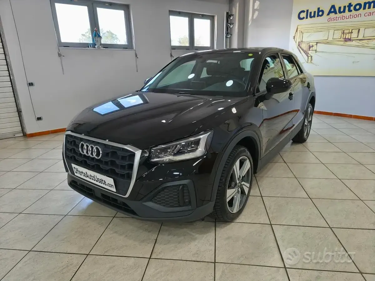 Usata Audi Q2 Admired 116 CV (85 kW) 2022 Nero SUV