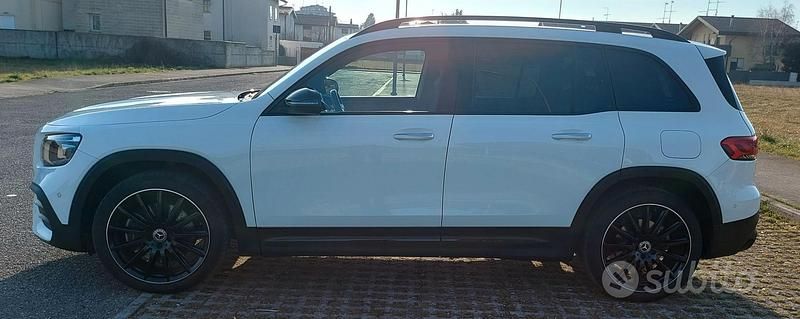 Usata Mercedes GLB220 Premium 190 CV (139 kW) 2023 Bianco SUV