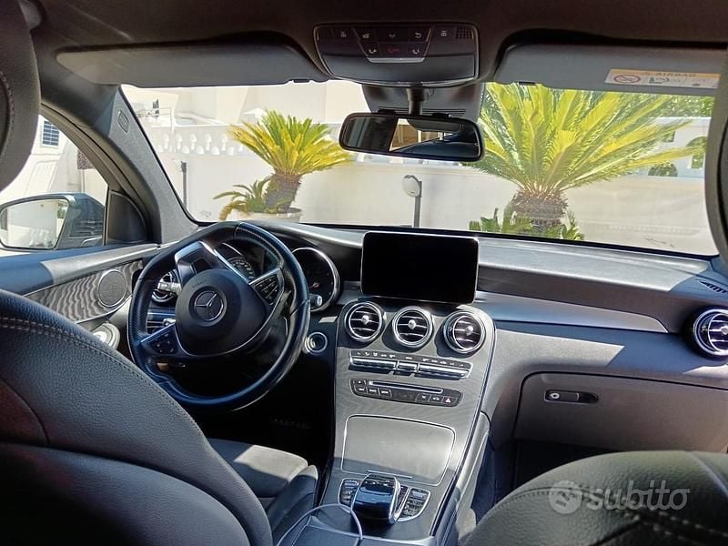 Nero Usata 2019 Mercedes GLC250 Premium SUV | 22.000 € (Buon prezzo) - Immagine 1/4