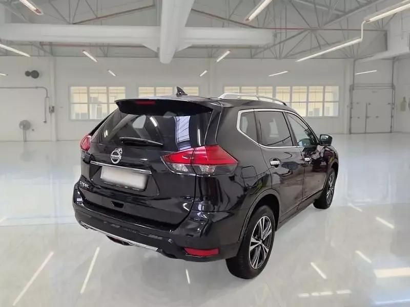 Używany Nissan X-Trail N-Connecta 176 KM (129 kW) 2018 Czarny SUV