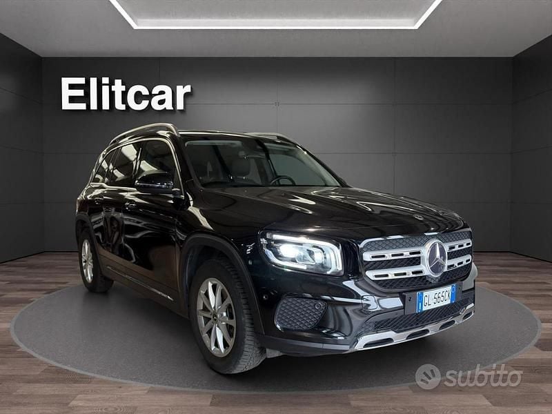 Usata Mercedes GLB200 150 CV (110 kW) 2020 Nero SUV