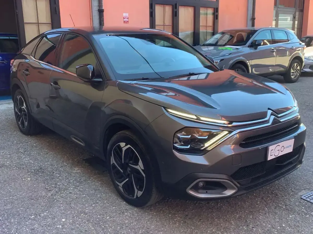 Usata Citroën C4 PureTech 131 CV (96 kW) 2022 Platinum grey Berlina