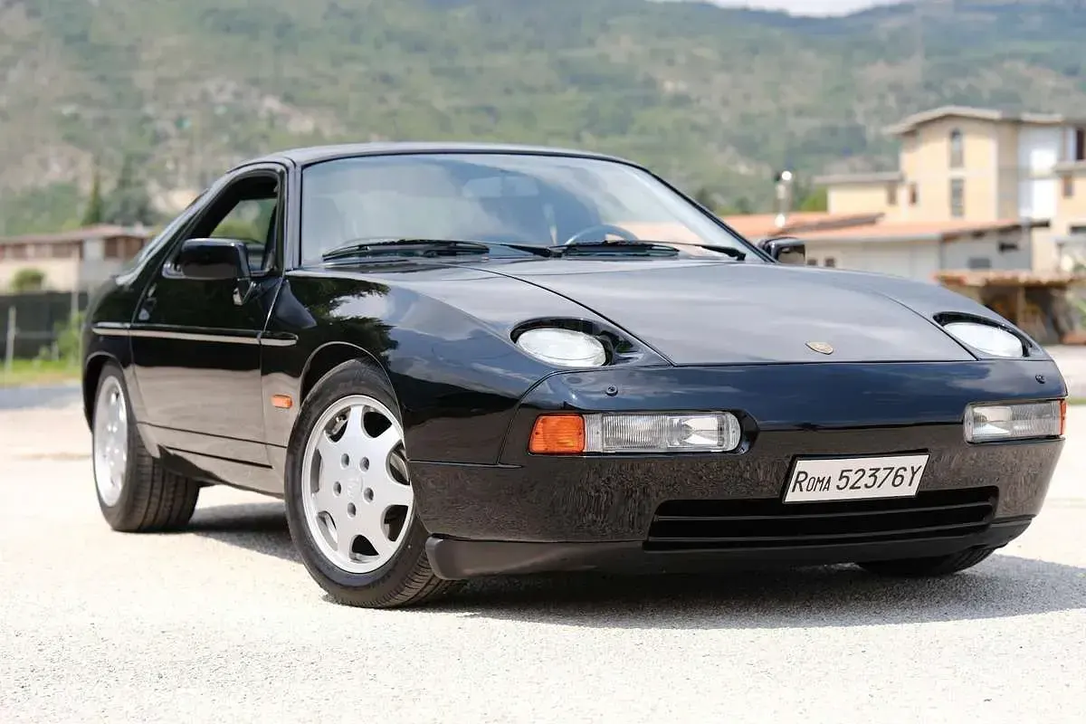 Usata Porsche 928 330 CV (242 kW) 1990 Coupé