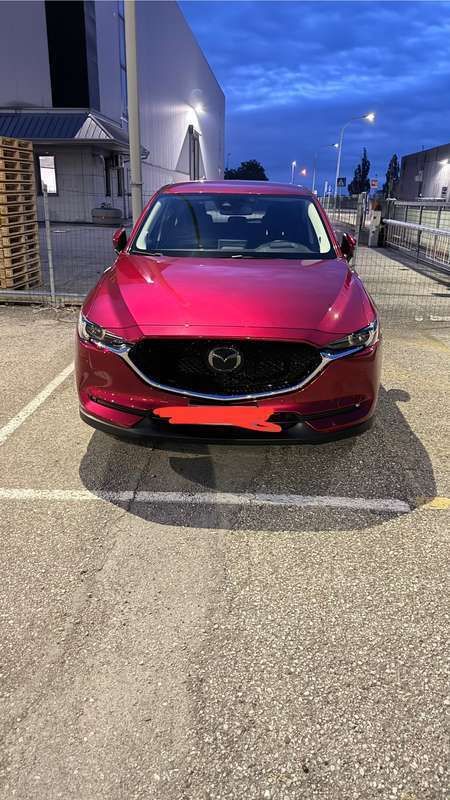 Usata 2020 Mazda CX-5 Signature SUV | 23.600 € (Buon prezzo) - Immagine 1/4