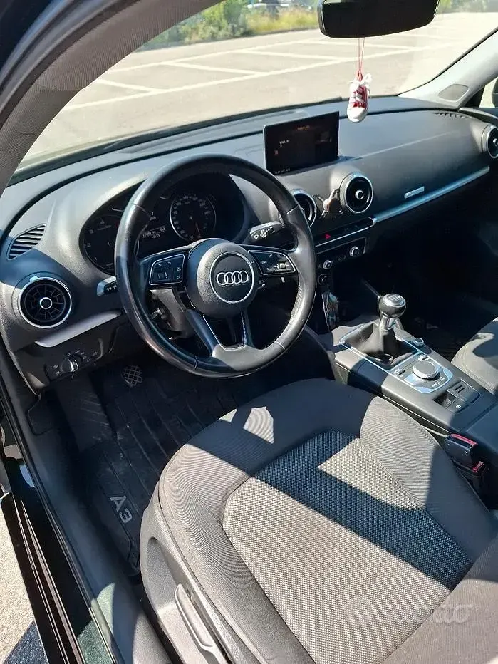 Usata Audi A3 110 CV (80 kW) 2017 Nero Berlina
