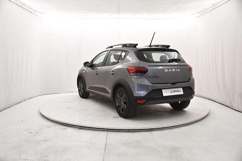 Usata Dacia Sandero Expression 101 CV (74 kW) 2025 Grigio Berlina