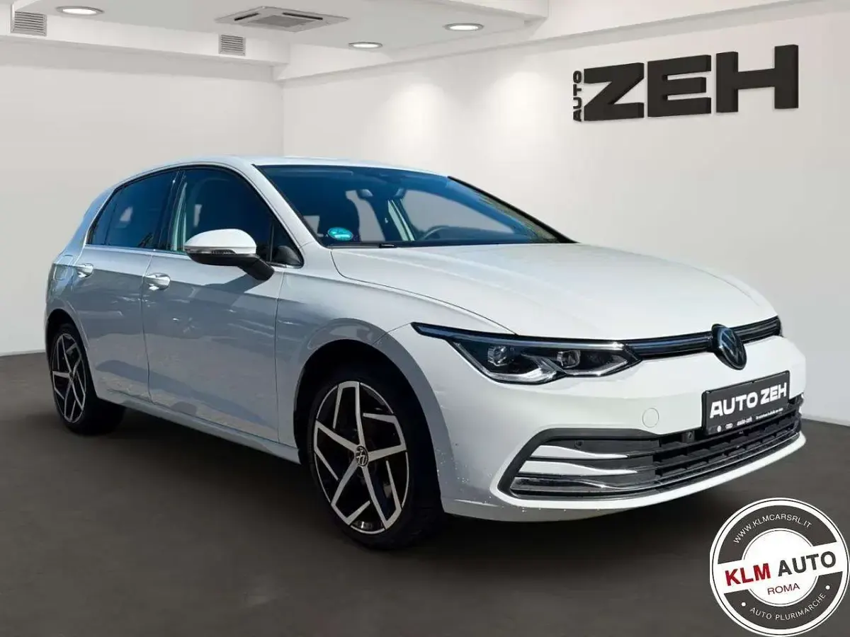 Usata VW Golf VII Style 150 CV (110 kW) 2021 Bianco Utilitaria