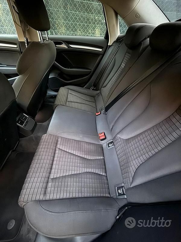 Usata Audi A3 2015 Grigio Berlina