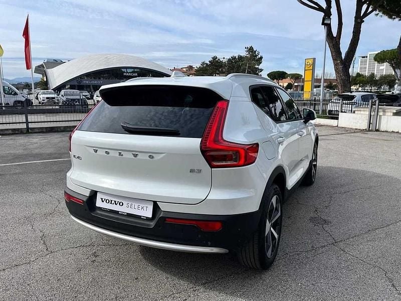 Usata Volvo XC40 Core 163 CV (119 kW) 2025 Bianco SUV