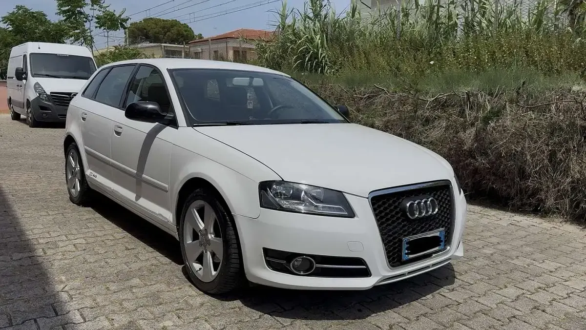 Usata Audi A3 Sportback Ambition 90 CV (66 kW) 2011 Utilitaria