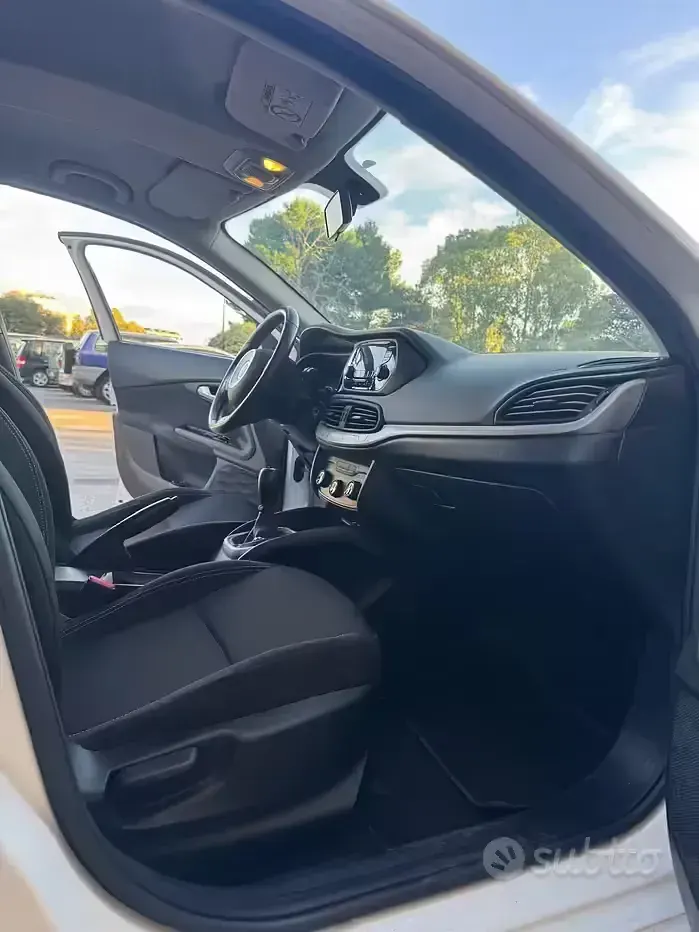 Usata Fiat Tipo 95 CV (69 kW) 2017 Bianco Berlina