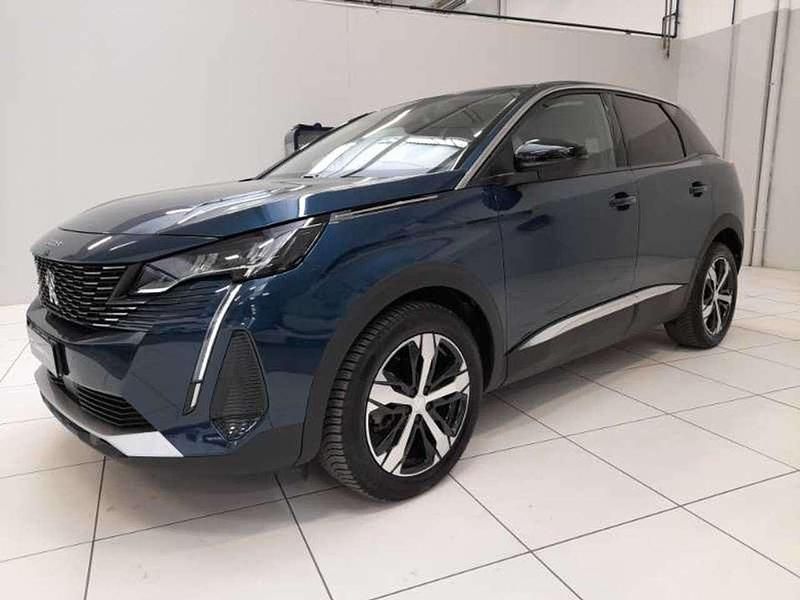 Usata Peugeot 3008 Allure 131 CV (96 kW) 2022 Blu SUV