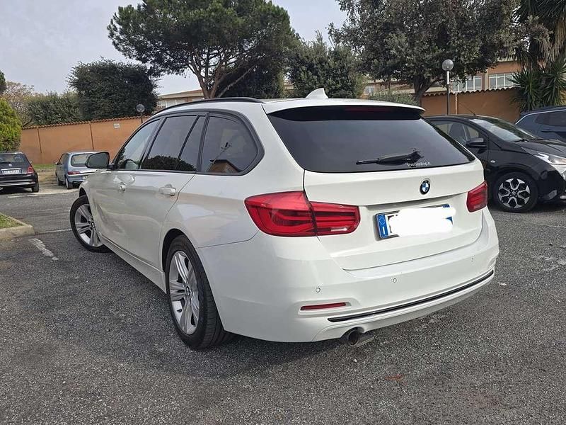 Usata BMW 316 Sport Line 116 CV (85 kW) 2017 Bianco Station wagon