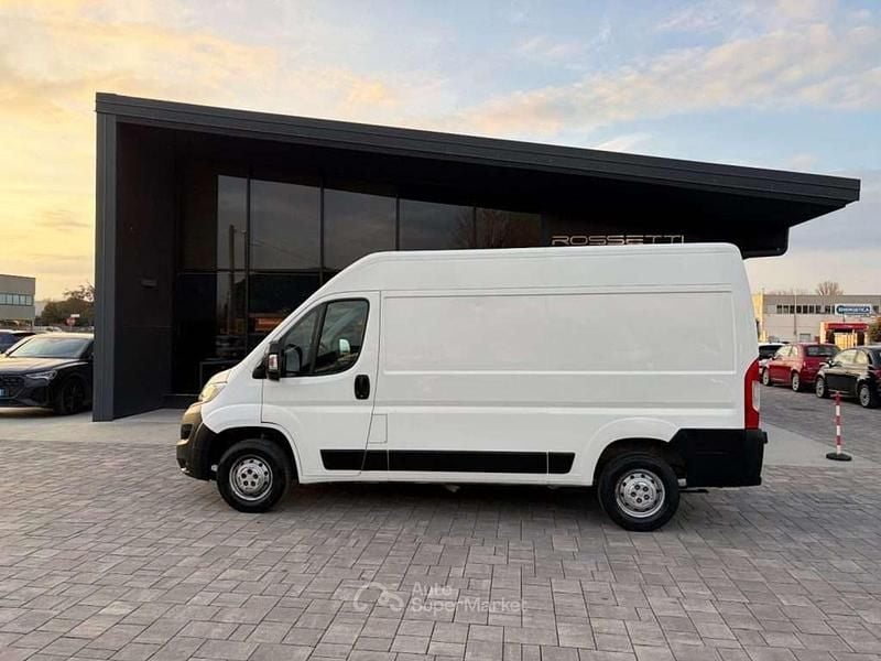 Usata Citroën Jumper 140 CV (102 kW) 2021 Bianco Monovolume